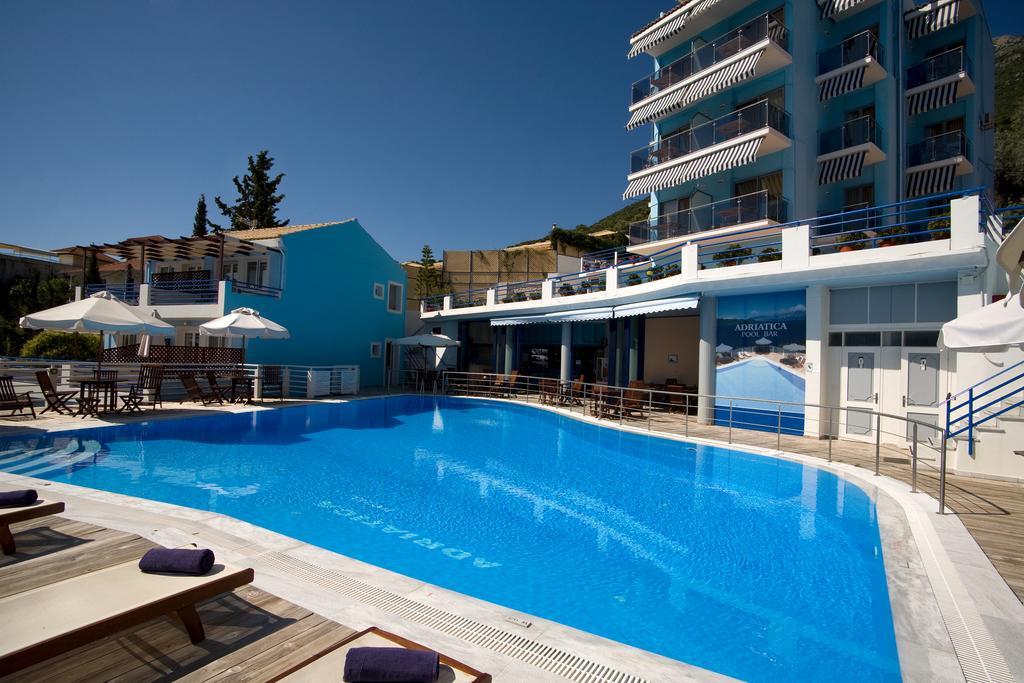 Adriatica Hotel Nikiana Exterior foto